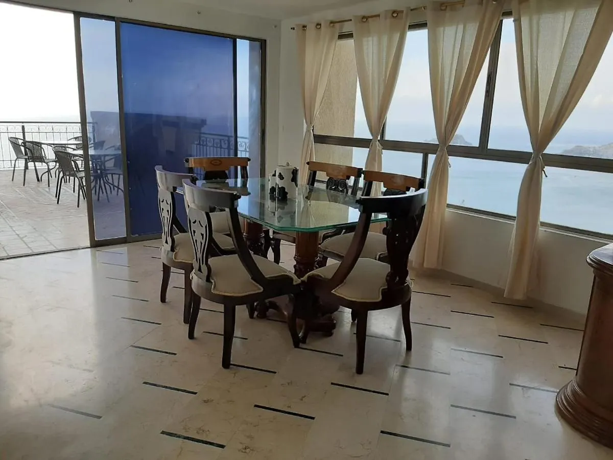 Apartamento con Vista al Mar en Santa Marta Rodadero