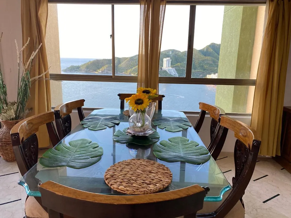 Apartamento con Vista al Mar en Santa Marta Rodadero 0*, Santa Marta (Magdalena)