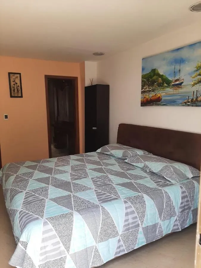 Apartamento Con Vista Al Mar En Santa Marta Rodadero 0*, Santa Marta (Magdalena)
